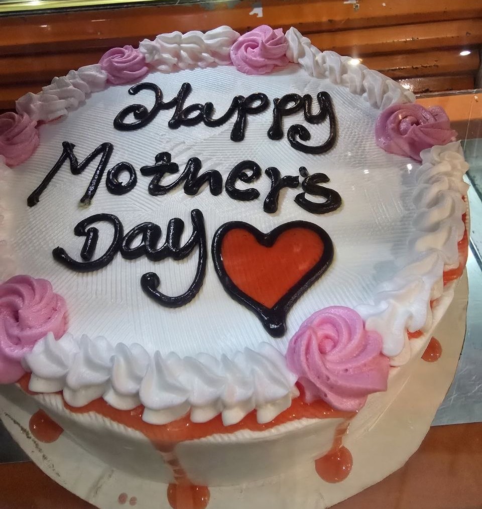SISFAM custom cake